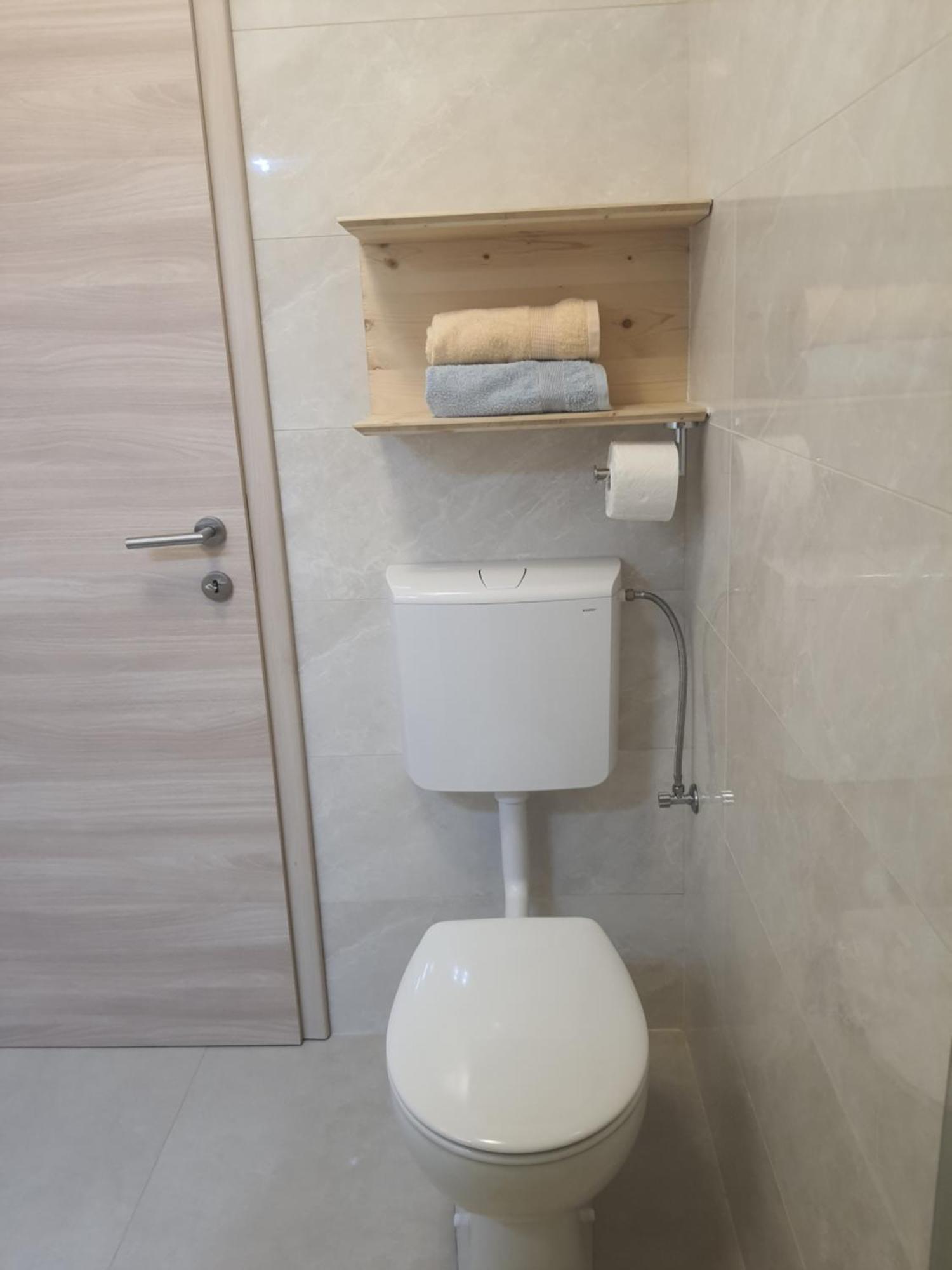 Apartments Vesna Avsec - Крк Номер фото